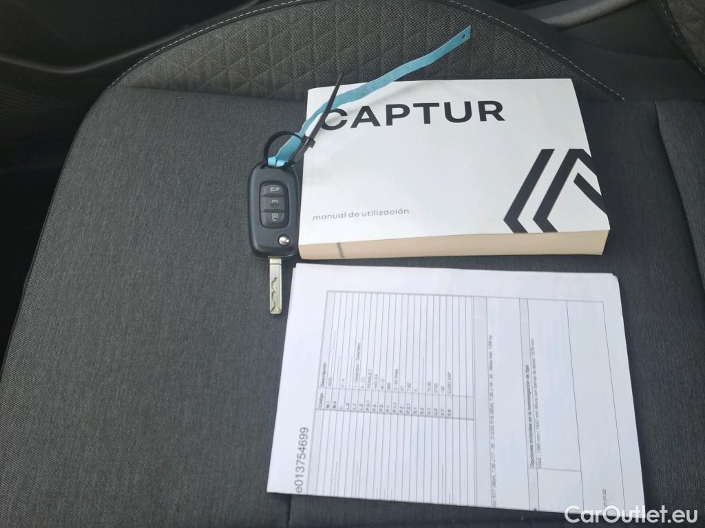  Renault  Captur RENAULT  / 2020 / 5P / todoterreno Intens TCe 90 #8