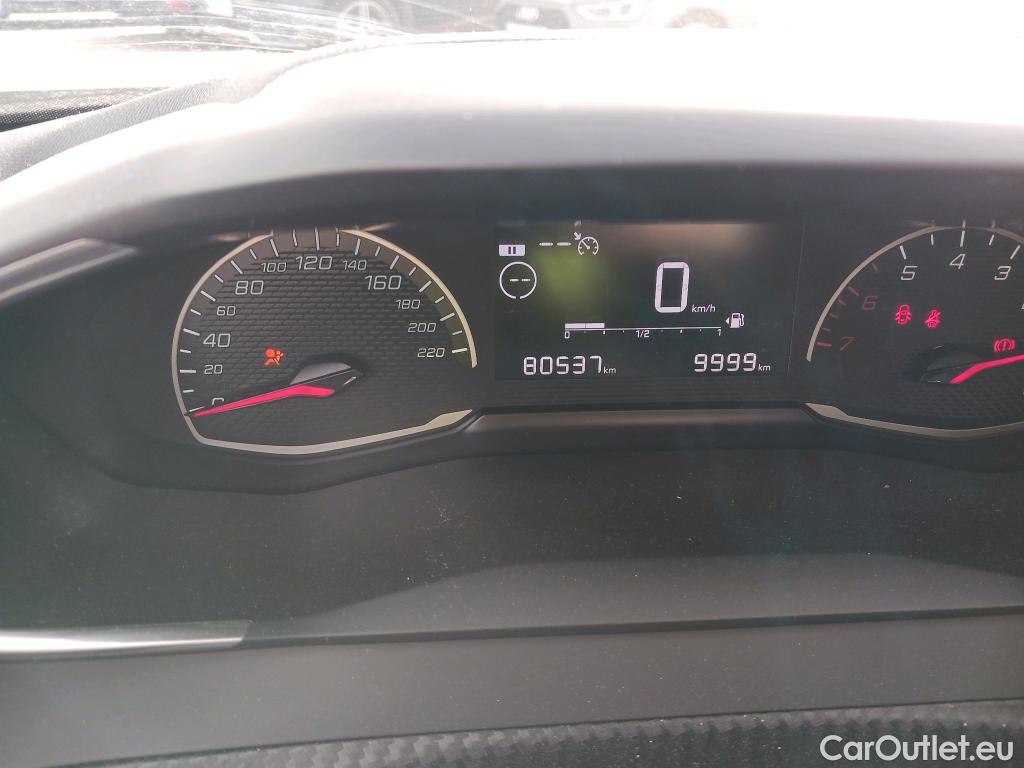  Peugeot  2008 PEUGEOT  / 2019 / 5P / todoterreno Active Puretech 100 S&S BVM6 #16