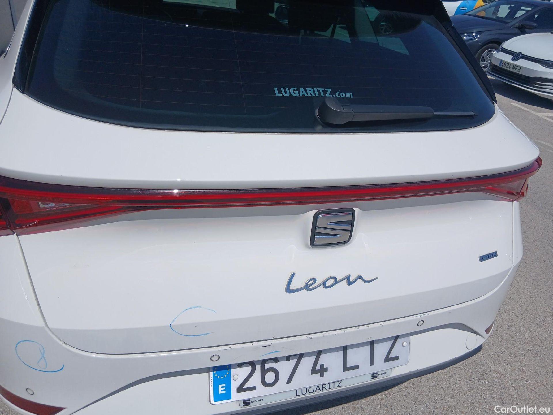  Seat  Leon SEAT Nuevo León / 2020 / 5P / familiar SP 1.4 e-Hybrid DSG S&S Xcellence Go L #23