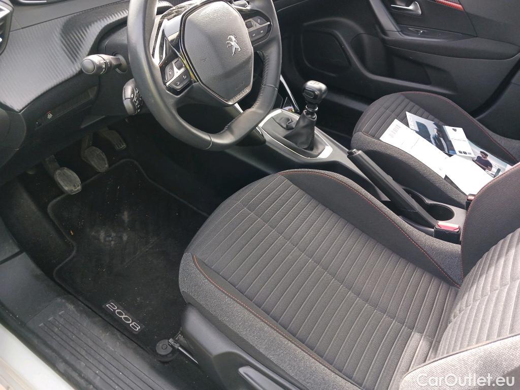  Peugeot  2008 PEUGEOT  / 2019 / 5P / todoterreno Active Puretech 100 S&S BVM6 #5