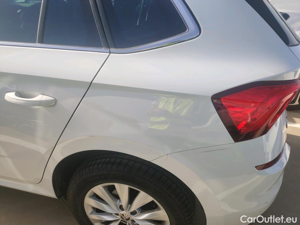 Skoda  KAMIQ SKODA  / 2019 / 5P / todoterreno 1.0 TSI 81kW (110CV) Emotion #9