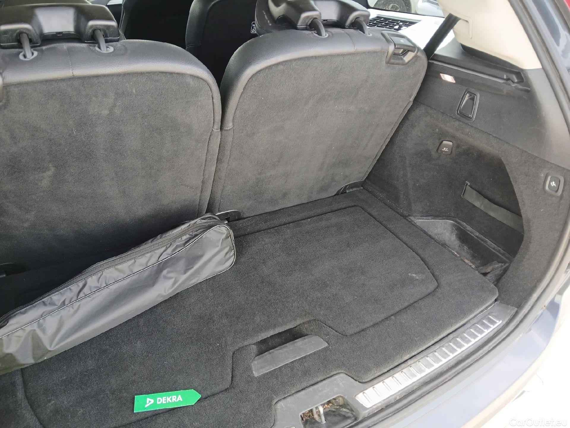  Volvo  XC90 VOLVO  / 2019 / 5P / todoterreno 2.0 T8 AWD Recharge Inscription Exp Auto #11