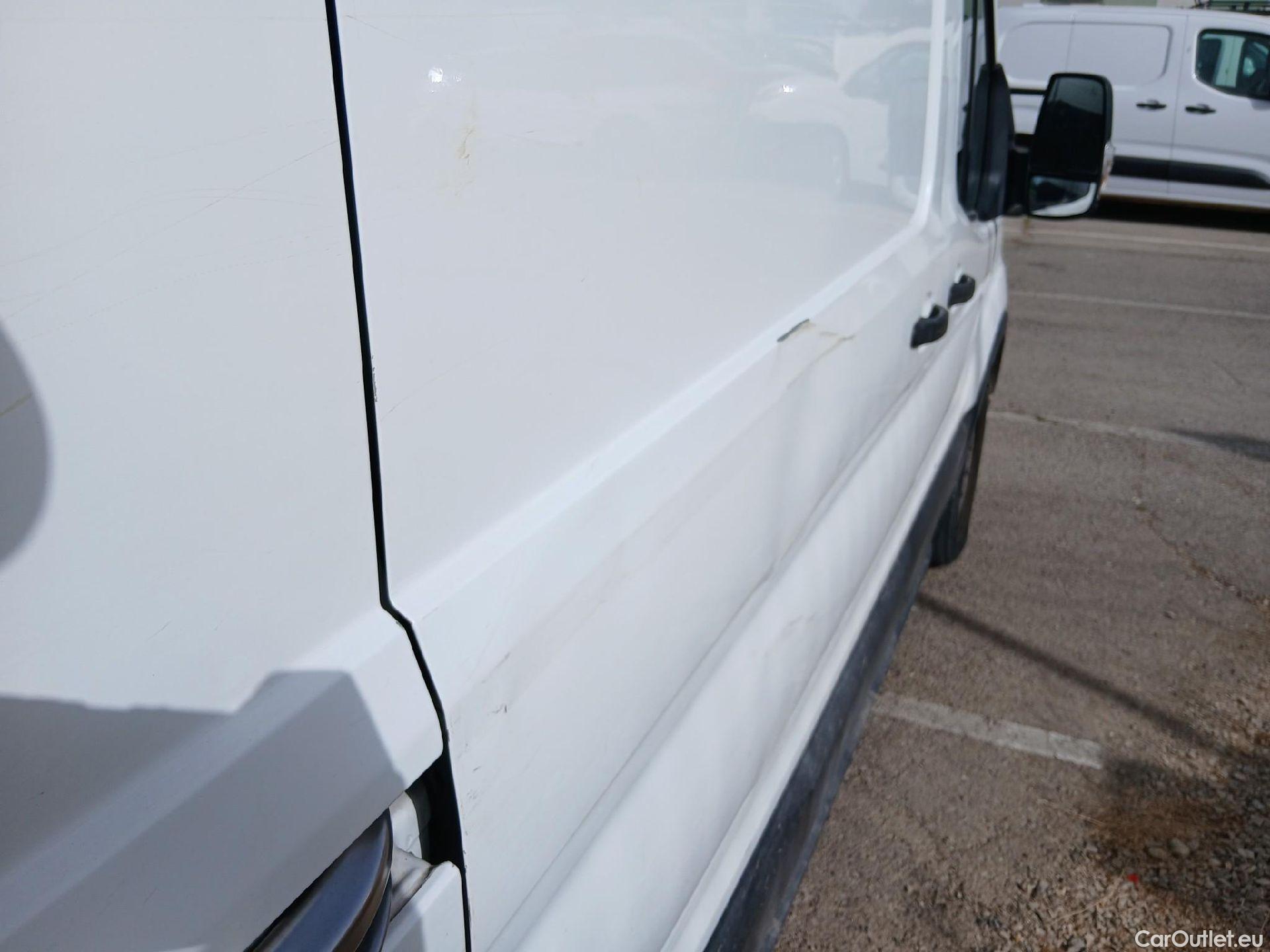  Ford  Transit FORD  / 2013 / 4P / furgón 310 96kW L2H2 Van Trend FWD MHEV #28