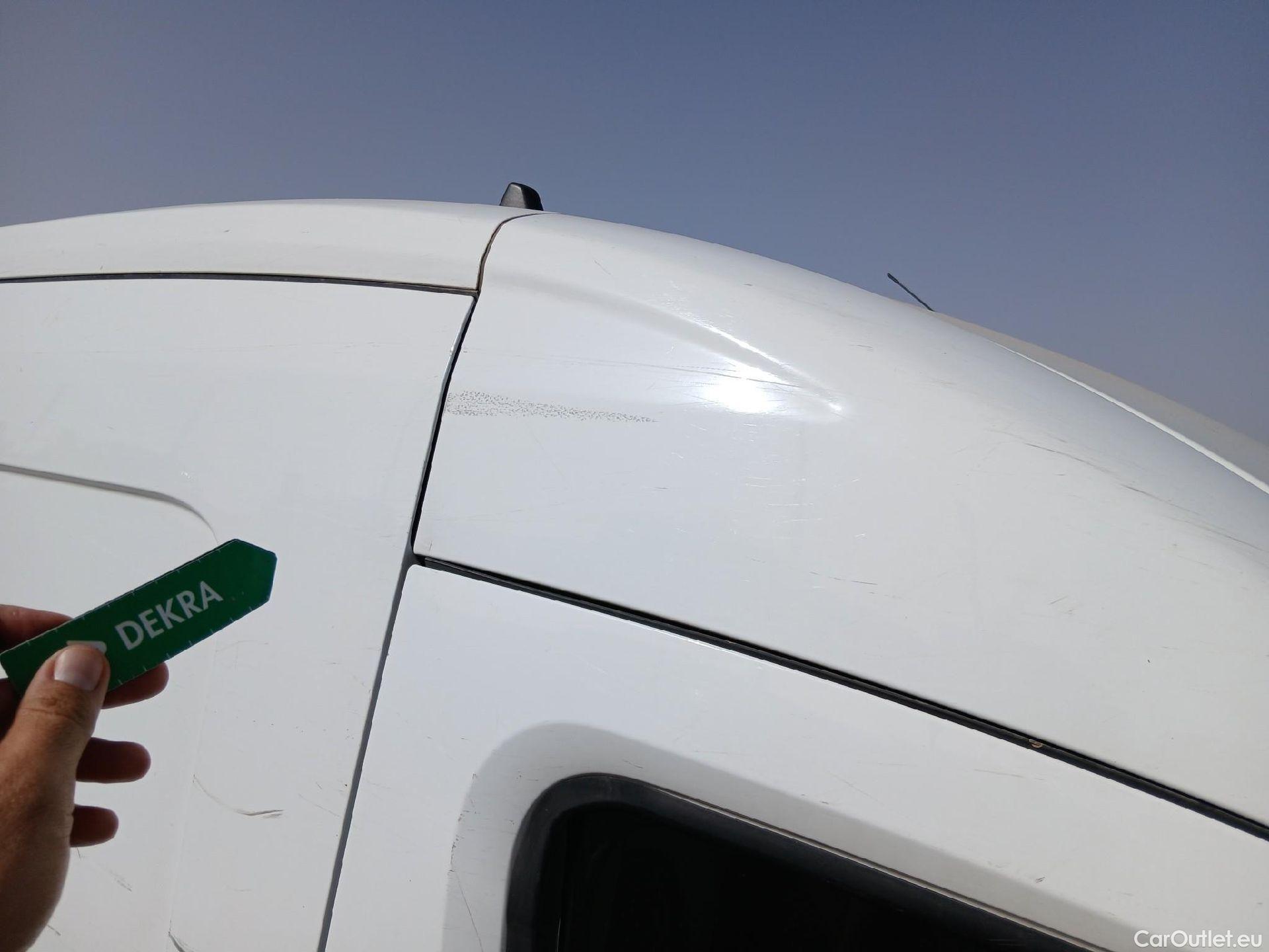  Ford  Transit FORD  / 2013 / 4P / furgón 310 96kW L2H2 Van Trend FWD MHEV #33