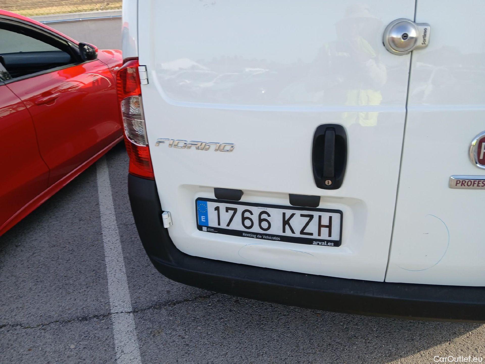  Fiat  Fiorino FIAT  / 2016 / 3P / furgón derivado de turismo Cargo Base 1.3 Mjet 59kW (80CV) E6 #15