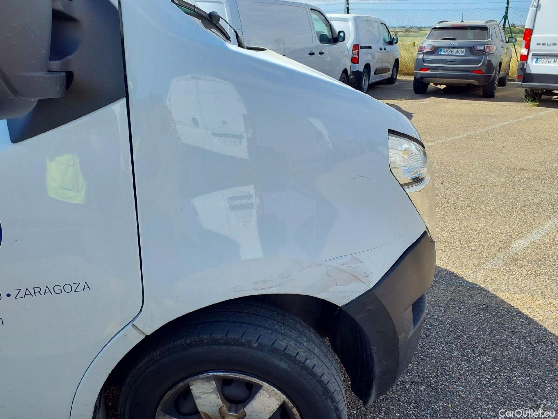  Nissan  Interstar NISSAN  / 2018 / 4P / furgón L2H2 3,5T 2.3dCi 99kW FWD Comfort #43