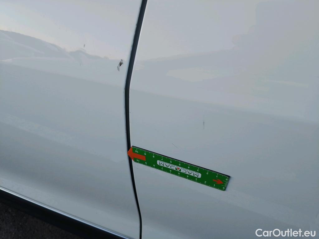  Volkswagen  Tiguan VOLKSWAGEN  / 2020 / 5P / todoterreno Life 1.4 TSI eHybrid 180kW (245CV) DSG #10