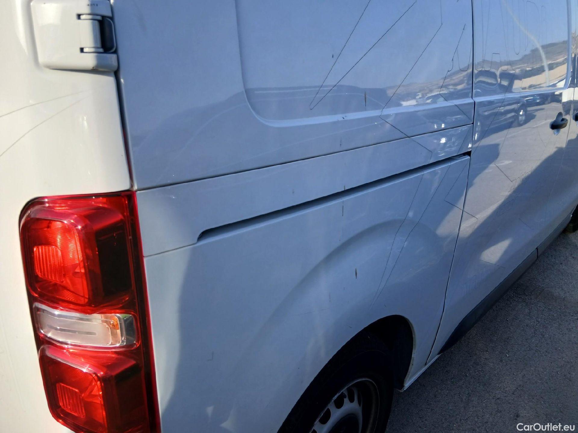  Fiat  Scudo FIAT  / 2021 / 4P / furgón Furgón L2 100cv MT5 #26
