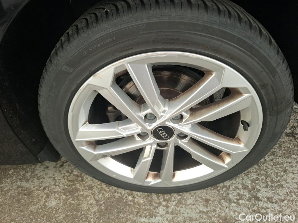  Audi  A3  Berline 35 TDI Business Line 2.0 TDI 150CV BVA7 E6d #8