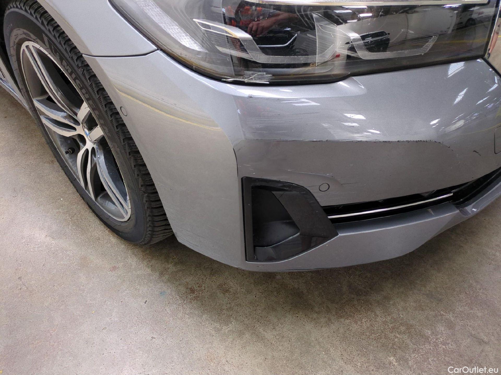  Bmw  Serie 5 BMW Série 5 Touring / 2020 / 5P / Break 520d 190ch Business Design BVA8 #27