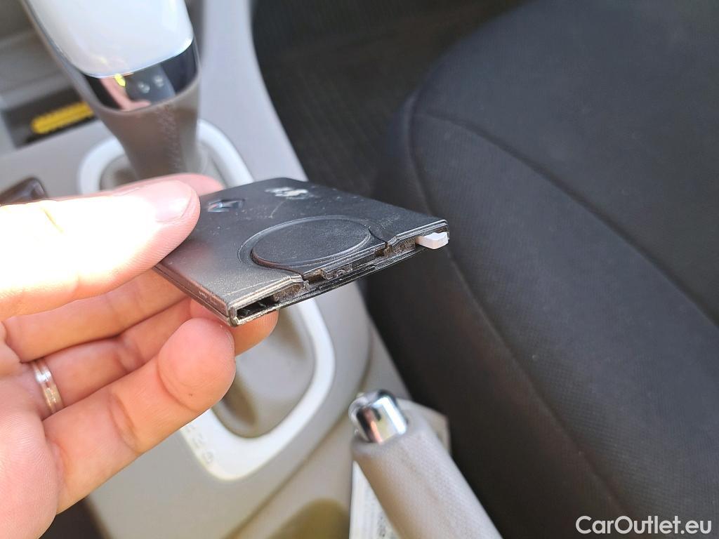  Renault  Zoe RENAULT  VU 5P 1G BERLINA COMERCIAL Entry Flexi #4