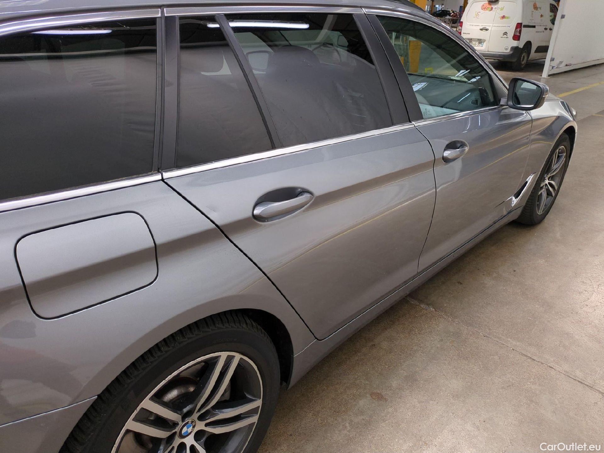  Bmw  Serie 5 BMW Série 5 Touring / 2020 / 5P / Break 520d 190ch Business Design BVA8 #43