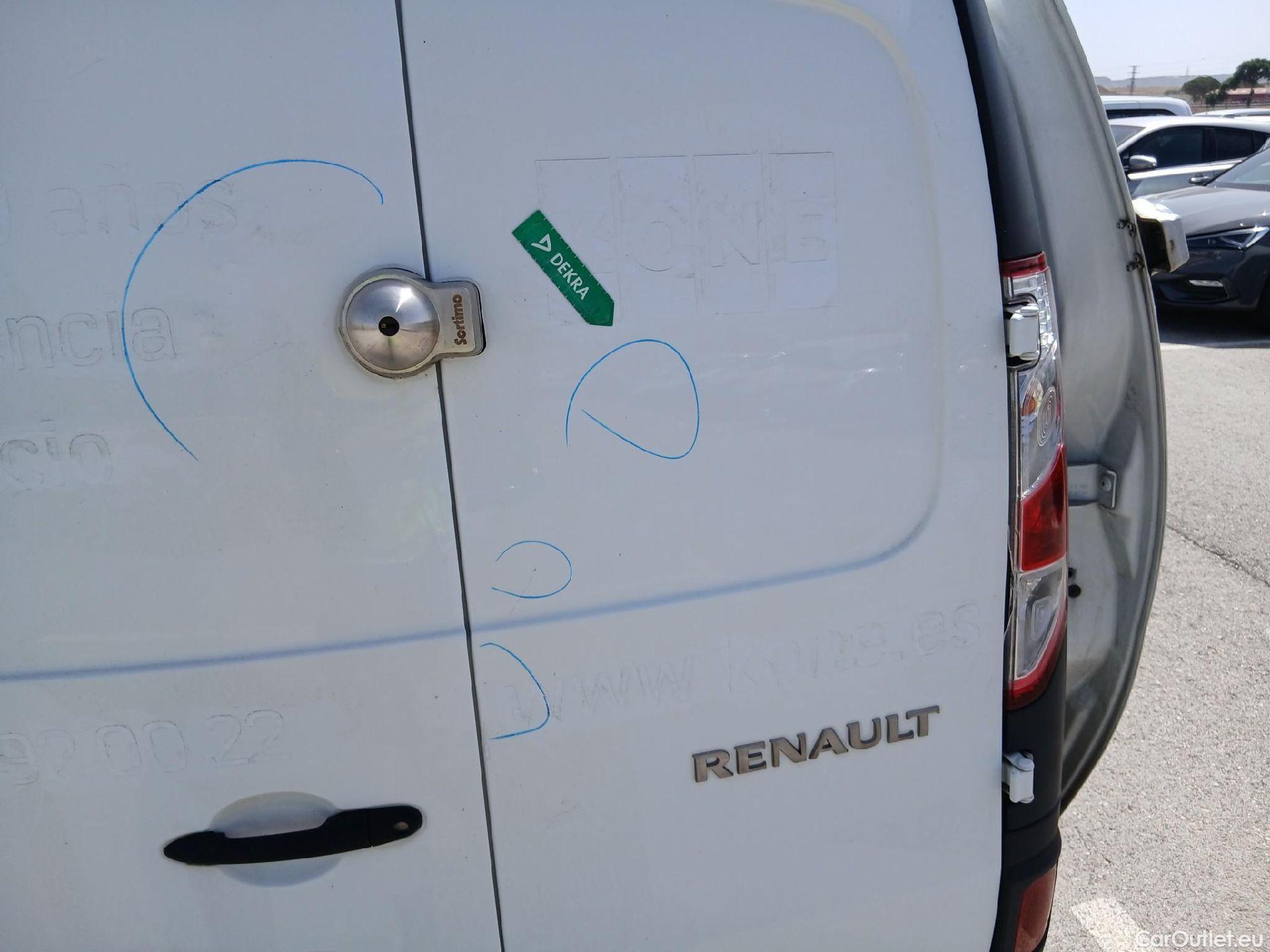  Renault  Kangoo RENAULT  Furgón/2013/3P/furgón derivado de turismo Profesional Blue dCi 70kW (95CV) #22