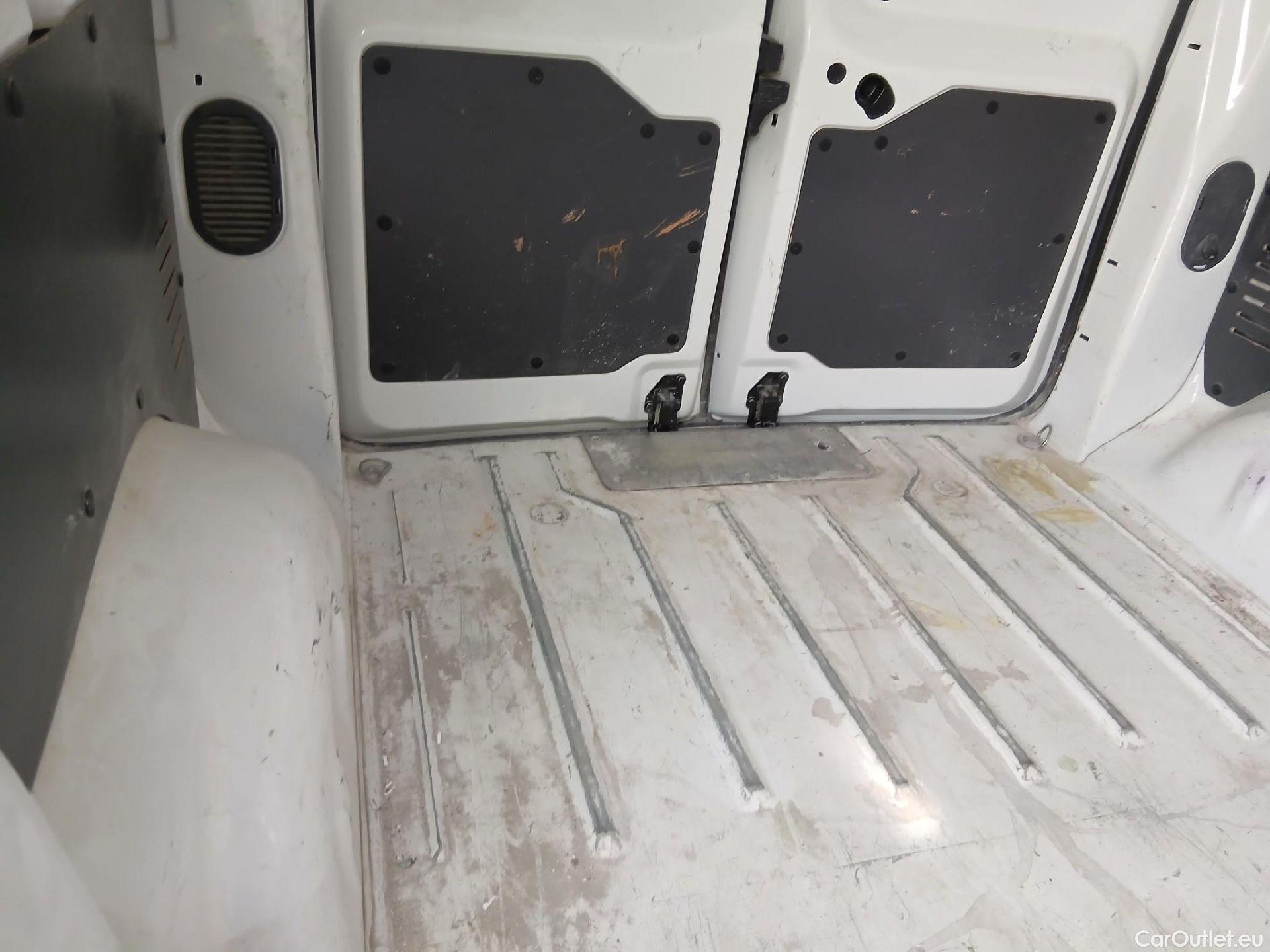  Opel  Vivaro OPEL  / 2019 / 4P / furgón 1.5 Diésel 74kW (100CV) M Std Express (AC) #25