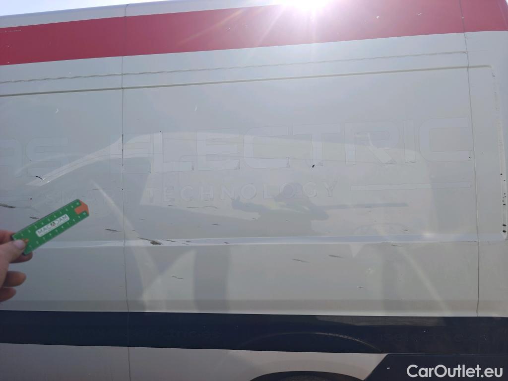 Opel  Movano OPEL  / 2021 / 4P / furgón  F2ML Furgón Base L2H2 3.5T 2.2 BlueHDi #26