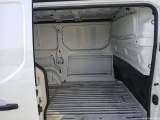  Renault  Trafic RENAULT  / 2019 / 4P / furgón Furgón 27 L1H1 Energy BluedCi 88 kW (AC) #7
