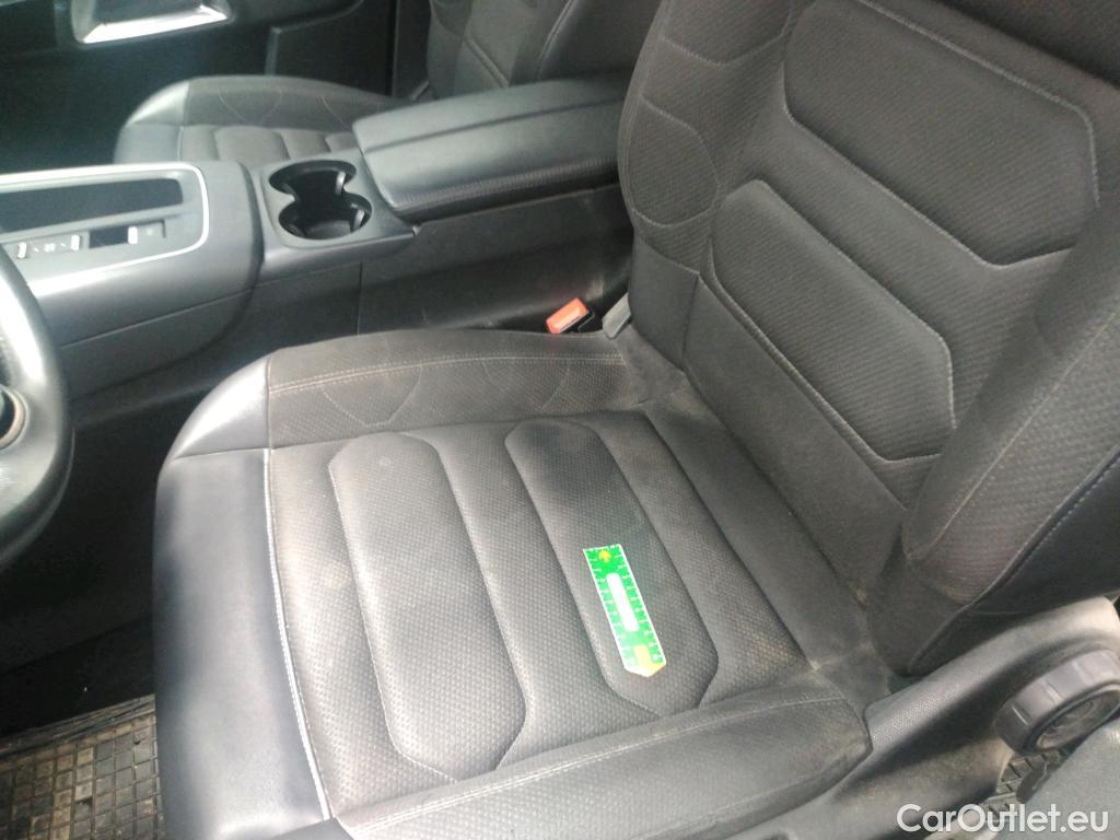  Citroen  C5 Aircross CITROEN  2022 5P SUV Hybride rechargeable 225 eEAT8 Feel #40