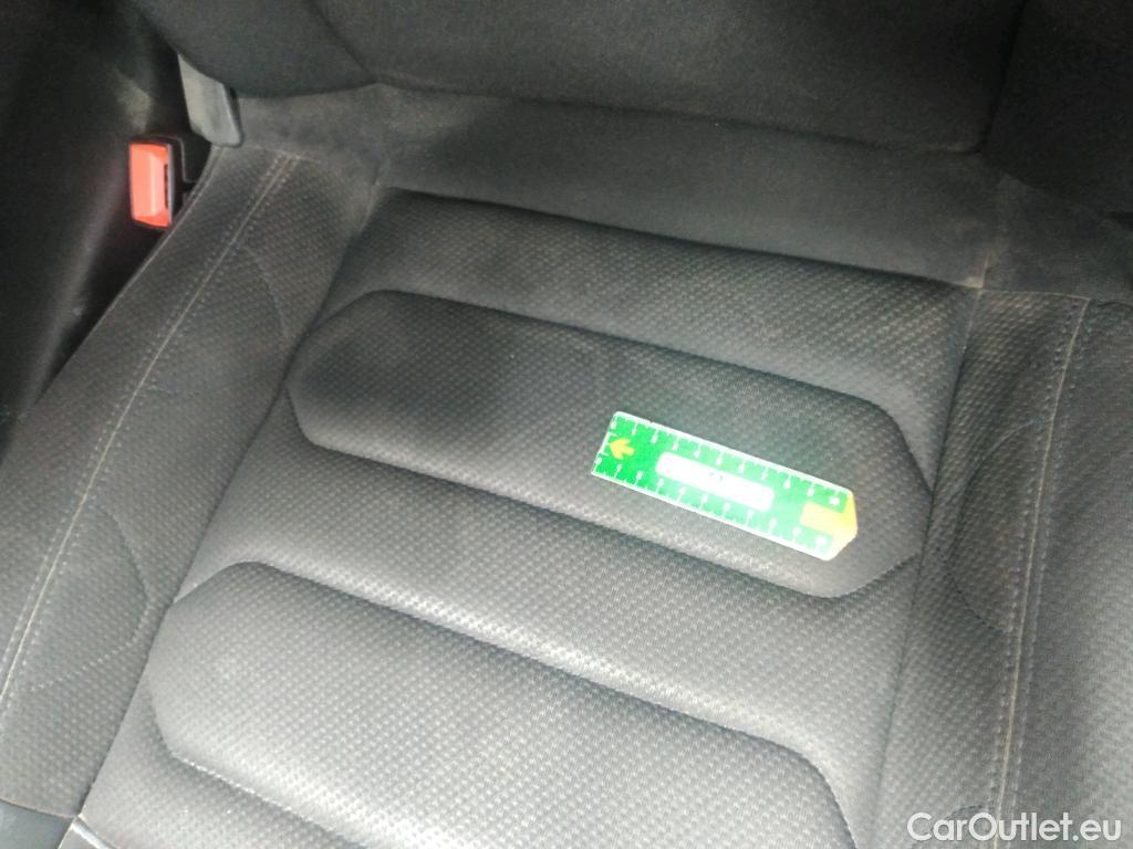  Citroen  C5 Aircross CITROEN  2022 5P SUV Hybride rechargeable 225 eEAT8 Feel #41