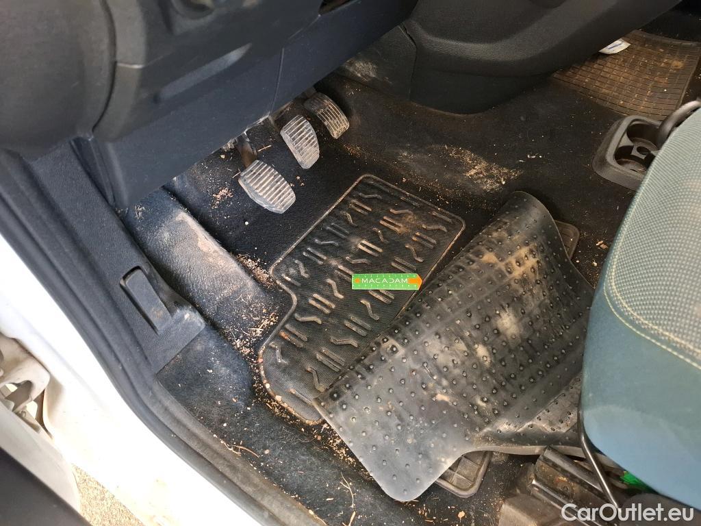  Citroen  Berlingo  Feel 1.6 BlueHDi 100CV BVM5 E6 #27