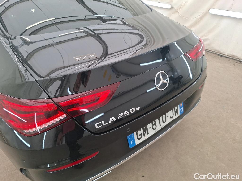  Mercedes  CLA-Klasse MERCEDES-BENZ CLA Coupe / 2019 / 4P / Coupé CLA 250 e AMG Line #58