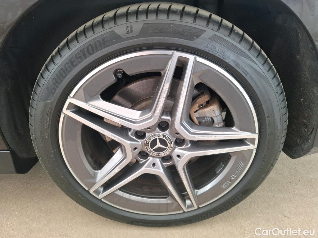  Mercedes  CLA-Klasse MERCEDES-BENZ CLA Coupe / 2019 / 4P / Coupé CLA 250 e AMG Line #31