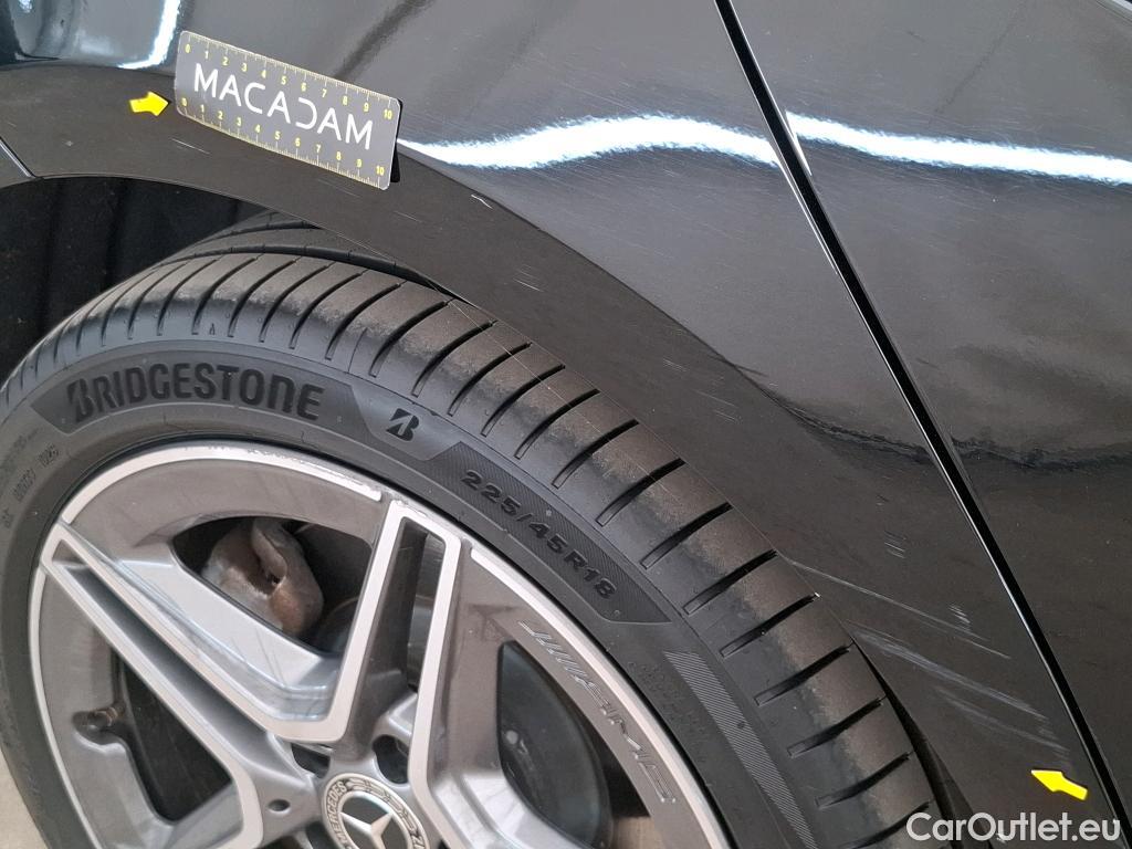  Mercedes  CLA-Klasse MERCEDES-BENZ CLA Coupe / 2019 / 4P / Coupé CLA 250 e AMG Line #13