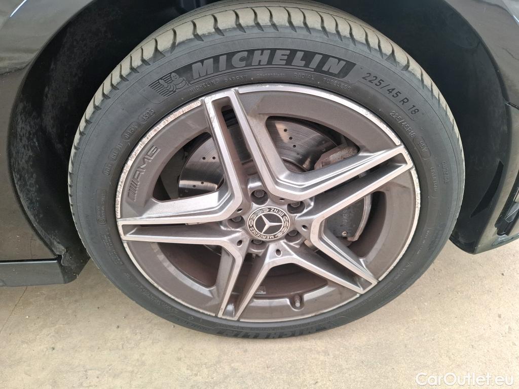  Mercedes  CLA-Klasse MERCEDES-BENZ CLA Coupe / 2019 / 4P / Coupé CLA 250 e AMG Line #7