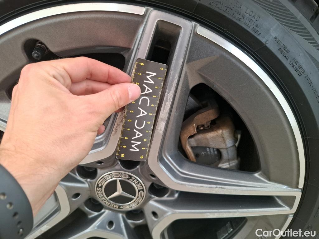  Mercedes  CLA-Klasse MERCEDES-BENZ CLA Coupe / 2019 / 4P / Coupé CLA 250 e AMG Line #32