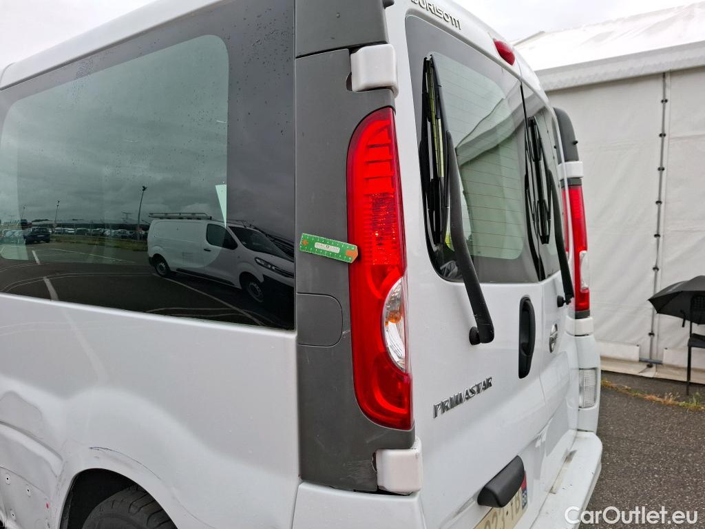  Nissan  Primastar NISSAN  4p Combi L2H1 2900KG 2.0 DCI 115 Acenta #46