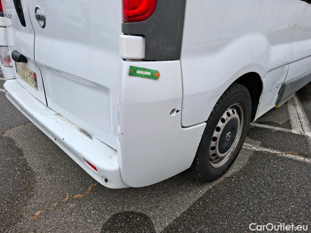  Nissan  Primastar NISSAN  4p Combi L2H1 2900KG 2.0 DCI 115 Acenta #71