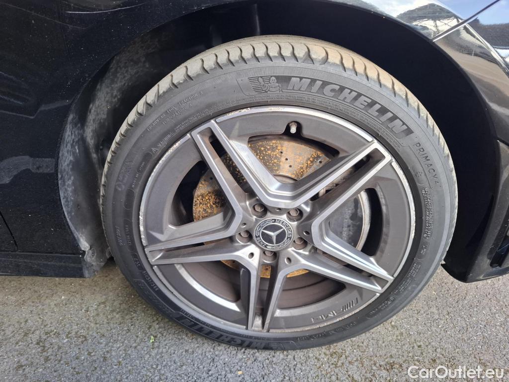  Mercedes  CLA-Klasse MERCEDES-BENZ CLA Coupe / 2019 / 4P / Coupé CLA 250 e AMG Line #24