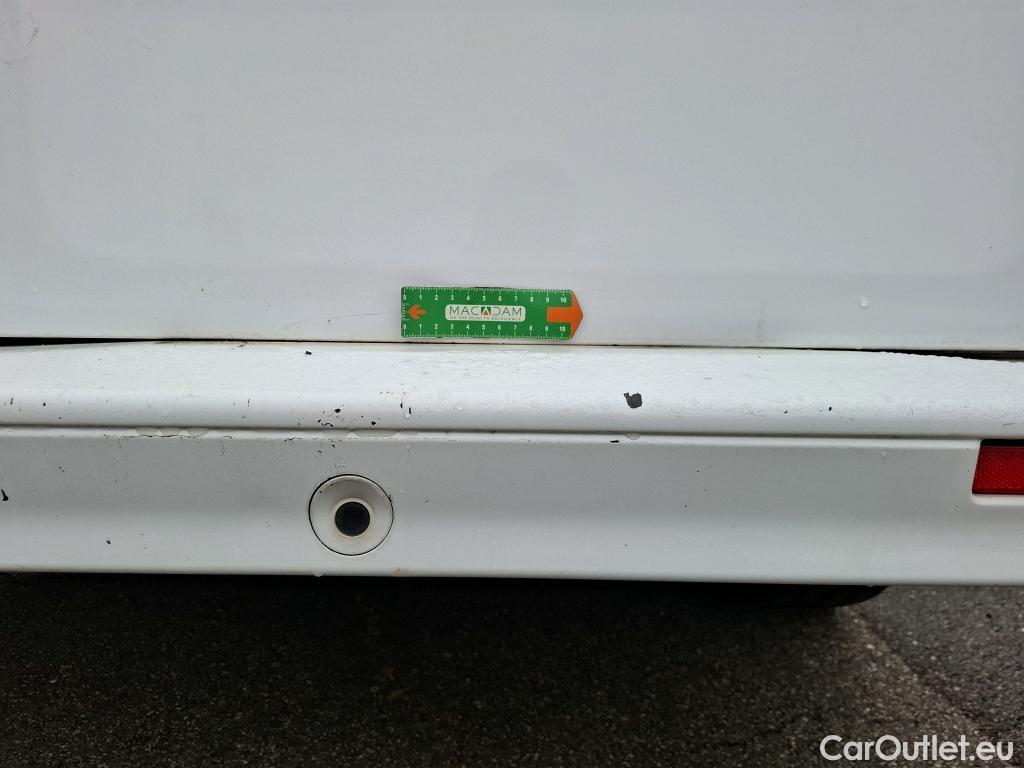  Nissan  Primastar NISSAN  4p Combi L2H1 2900KG 2.0 DCI 115 Acenta #41