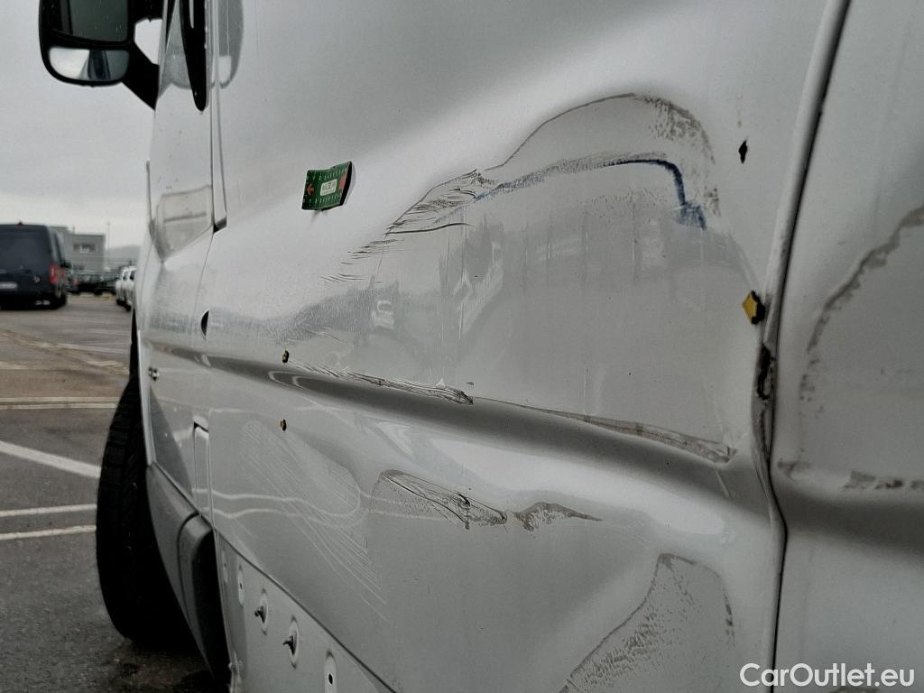  Nissan  Primastar NISSAN  4p Combi L2H1 2900KG 2.0 DCI 115 Acenta #4
