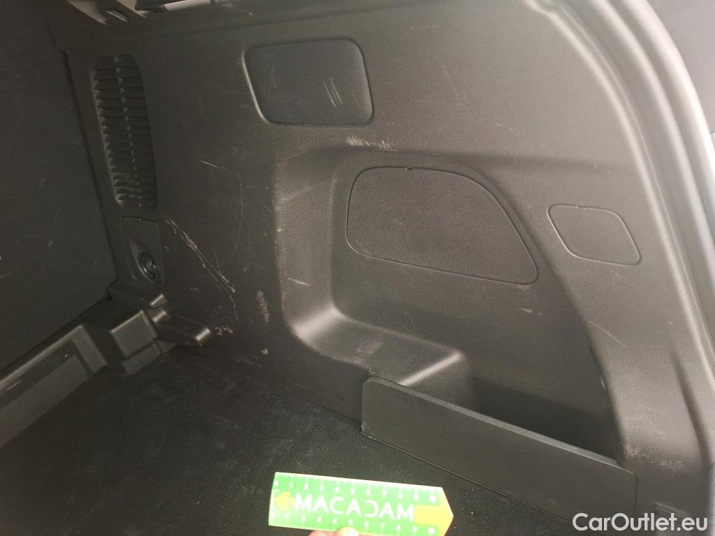  Opel   Grandland X Grandland X Elegance Business 1.5 130CV BVA8 6E #3