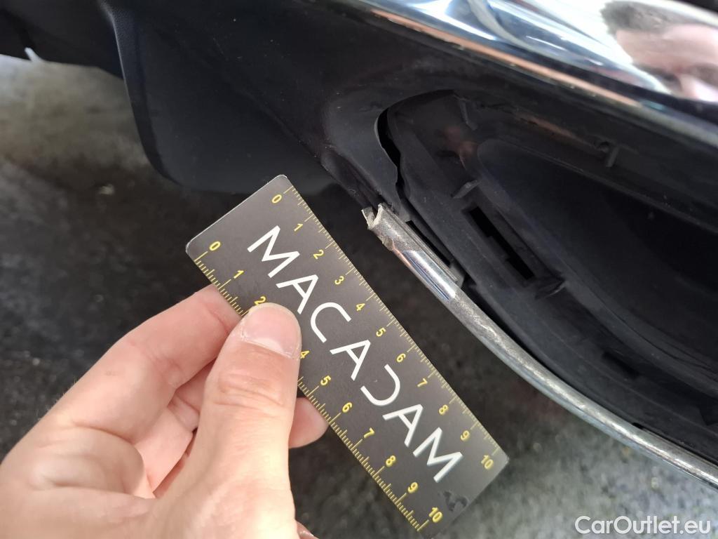  Mercedes  CLA-Klasse MERCEDES-BENZ CLA Coupe / 2019 / 4P / Coupé CLA 250 e AMG Line #38