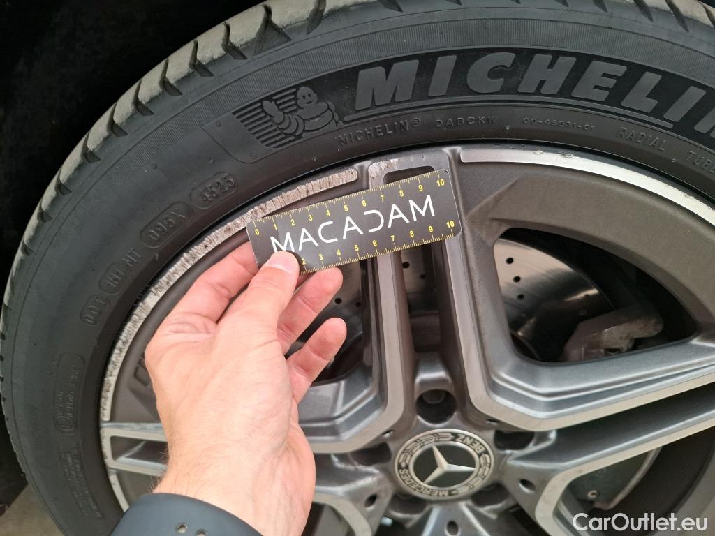  Mercedes  CLA-Klasse MERCEDES-BENZ CLA Coupe / 2019 / 4P / Coupé CLA 250 e AMG Line #9