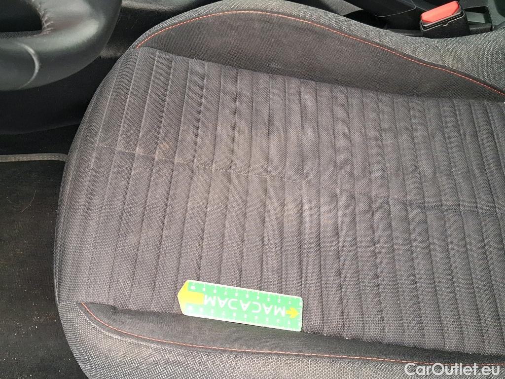  Peugeot  2008  Active Pack 1.5 HDi 110CV BVM6 E6d #26