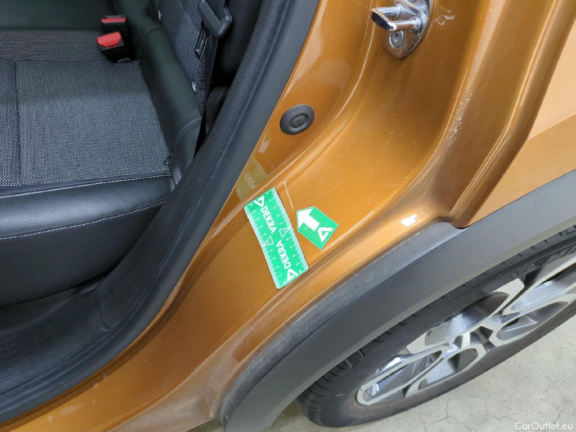  Renault  Captur  II Intens 1.6 E-TECH Plug-in 160CV BVA6 E6d #5