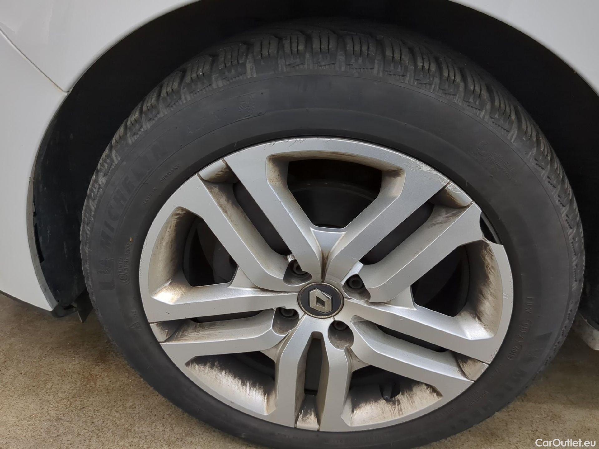  Renault  Clio  IV Business 0.9 TCe 90CV BVM5 E6 #3
