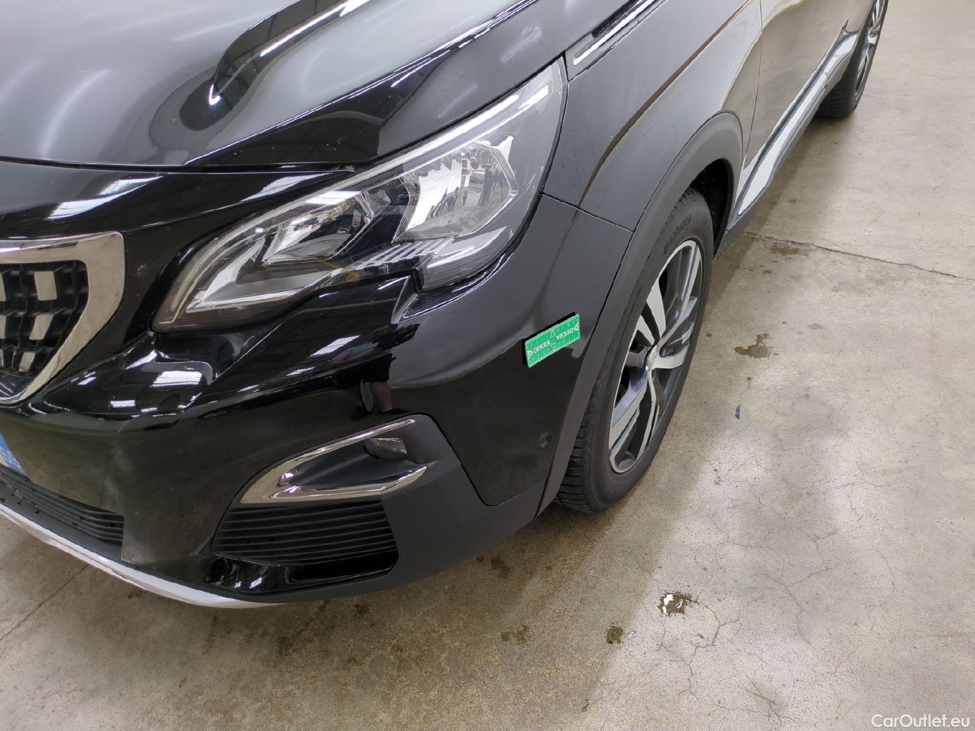 Peugeot  3008 PEUGEOT  / 2016 / 5P / SUV BlueHDi 130 S&S EAT8 ALLURE #24