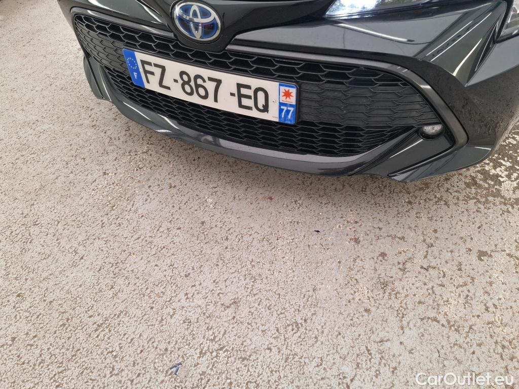  Toyota  Corolla TOYOTA  / 2018 / 5P / Berline Hybride 122h Dynamic Business Supp Lomb #29