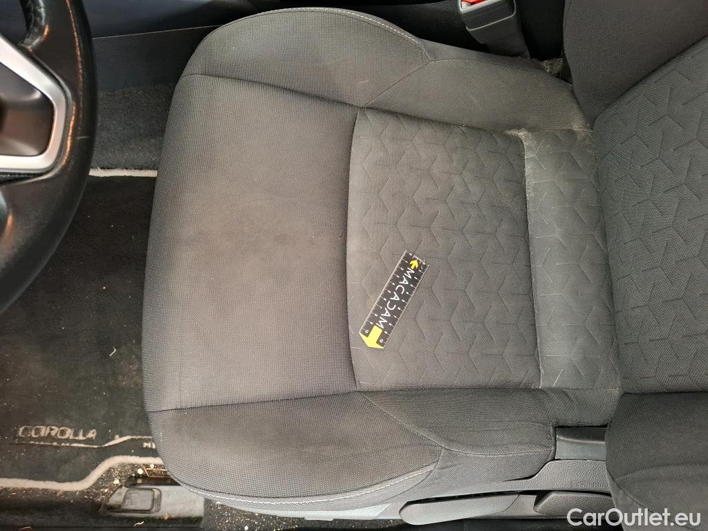  Toyota  Corolla TOYOTA  / 2018 / 5P / Berline Hybride 122h Dynamic Business Stage Acad #56