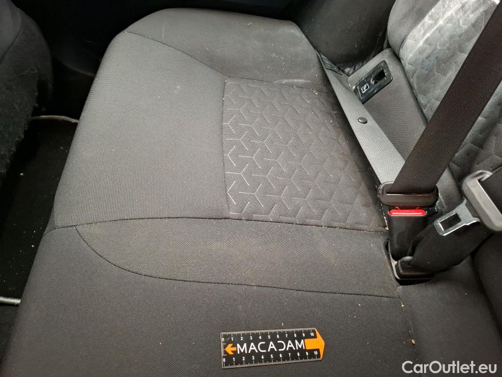  Toyota  Corolla TOYOTA  / 2018 / 5P / Berline Hybride 122h Dynamic Business Stage Acad #61