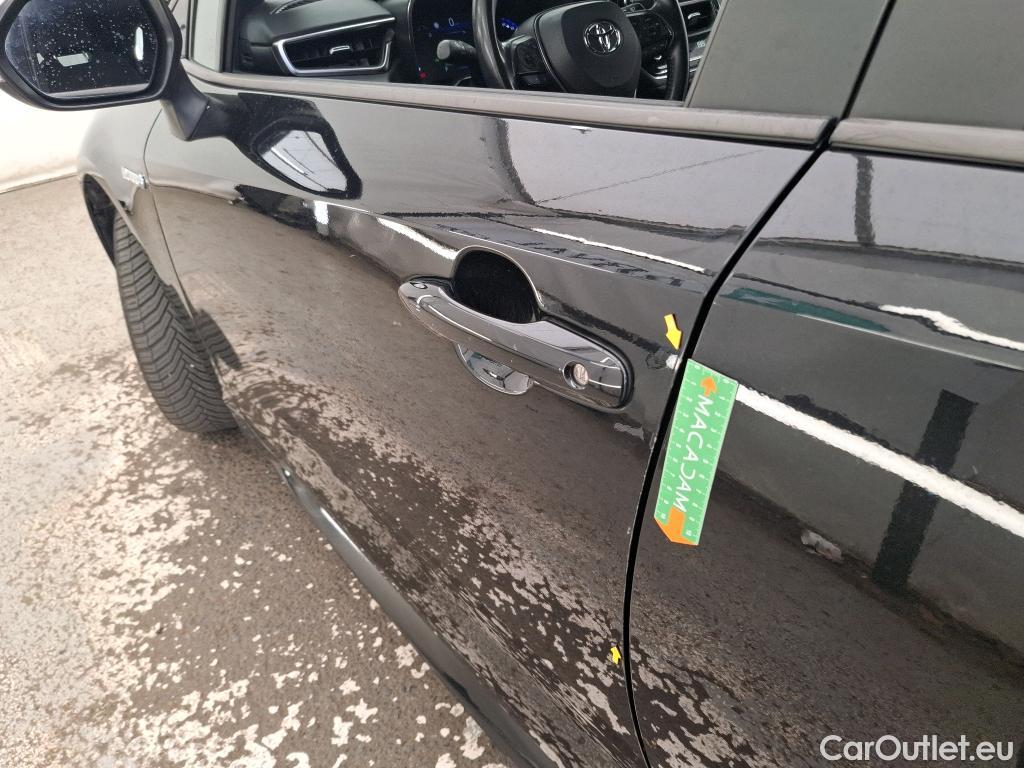  Toyota  Corolla TOYOTA  / 2018 / 5P / Berline Hybride 122h Dynamic Business Supp Lomb #25