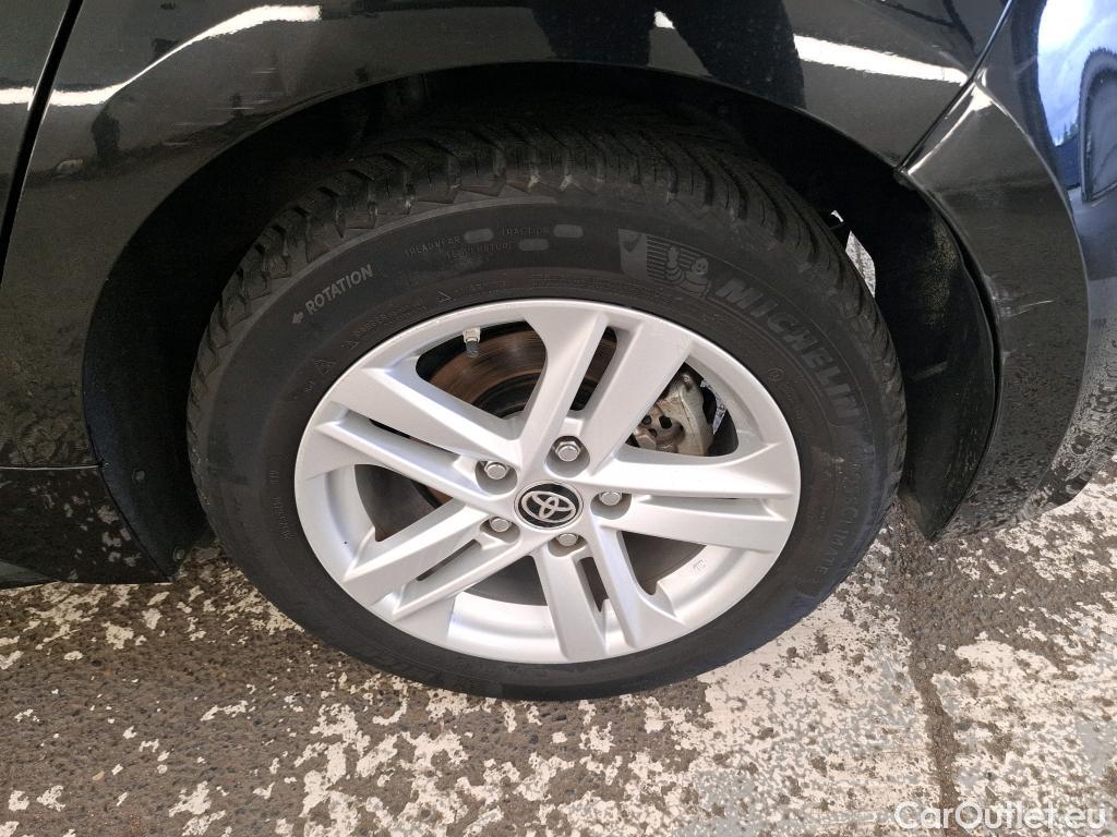  Toyota  Corolla TOYOTA  / 2018 / 5P / Berline Hybride 122h Dynamic Business Supp Lomb #52