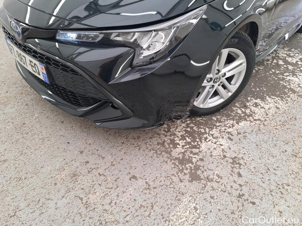  Toyota  Corolla TOYOTA  / 2018 / 5P / Berline Hybride 122h Dynamic Business Supp Lomb #45