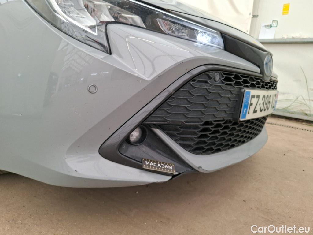  Toyota  Corolla TOYOTA  / 2018 / 5P / Berline Hybride 122h Dynamic Business Stage Acad #25