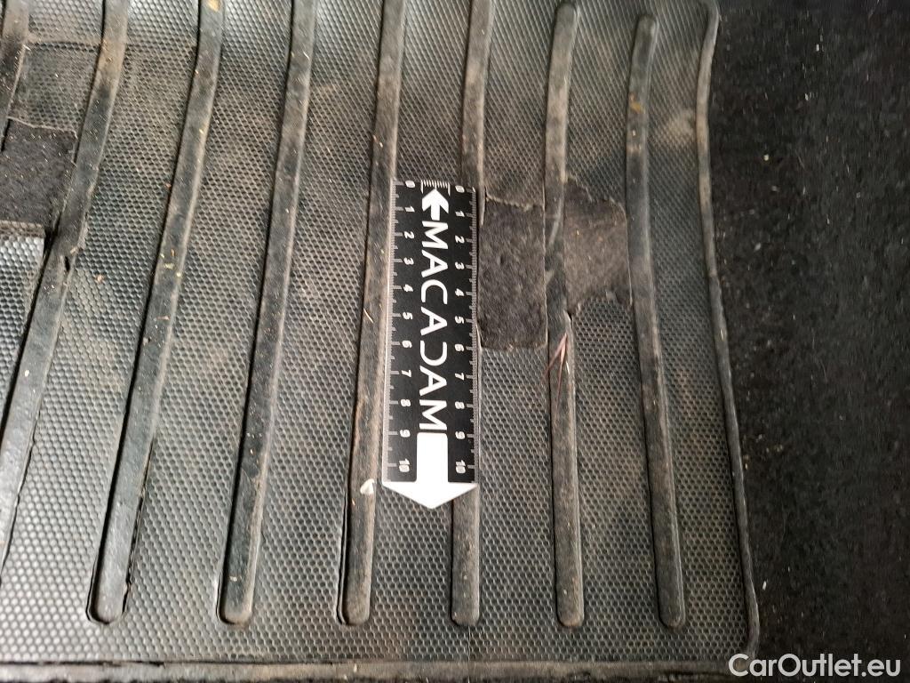  Peugeot  2008  Active Pack 1.5 HDi 110CV BVM6 E6d / TRANSFO VP VF #15