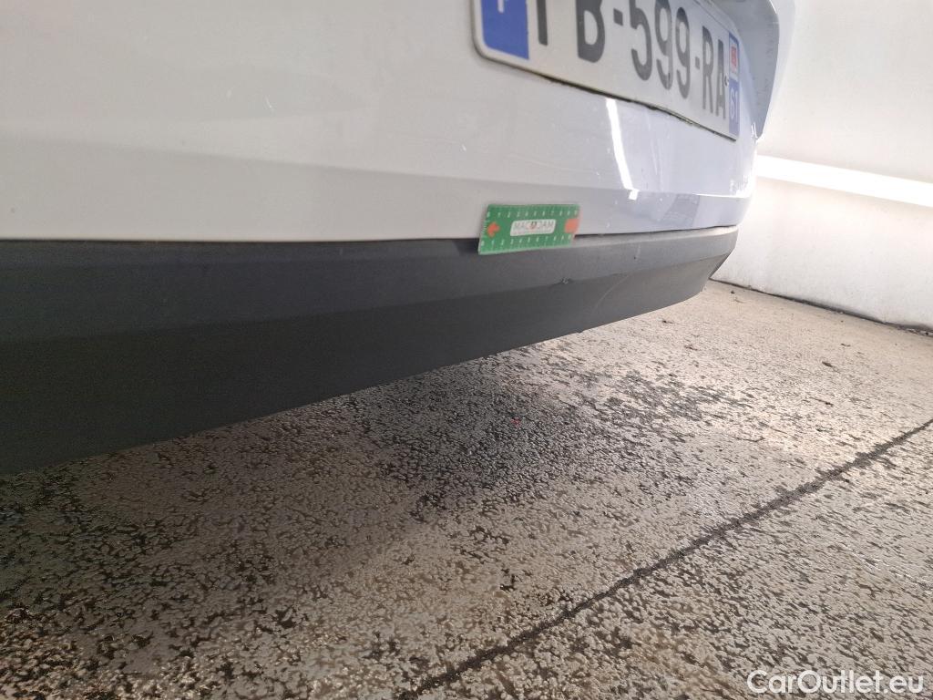  Renault  Megane  IV Berline 5pt. Société Air 1.5 dCi 90CV BVM6 E6 #26