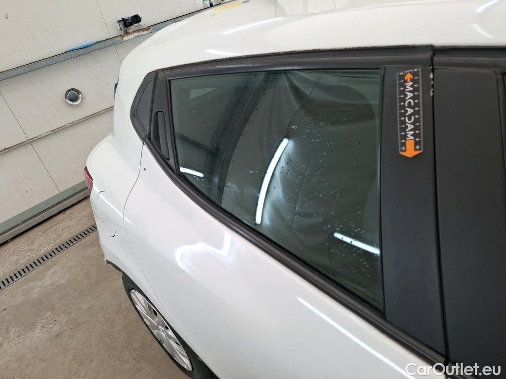  Renault  Clio  IV Air MediaNav 1.5 dCi 75CV BVM5 E6 #44